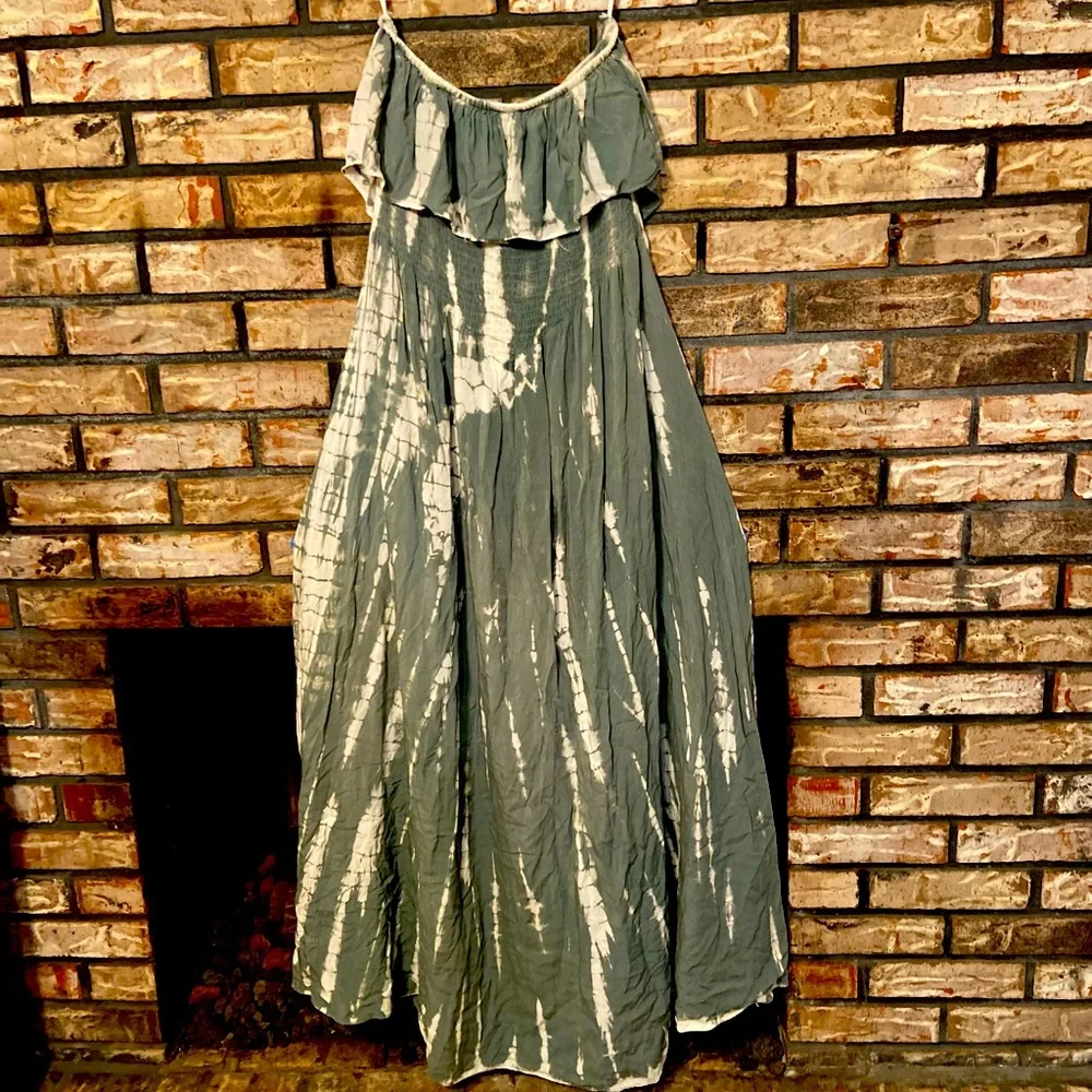 Grey Tie-Dye tube top maxi - Picture 3 of 3